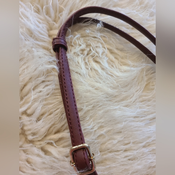 Cute Plaid Tan Burgundy Crossbody Shoulder Bag Gold Hardware - Picture 6 of 7